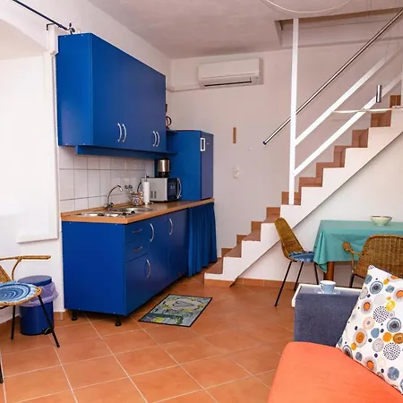 Sidar-old Town * Cres