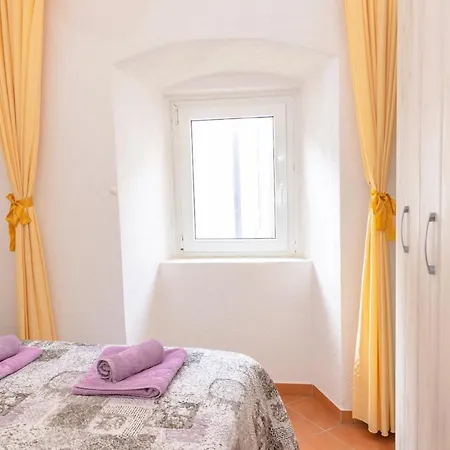 Sidar-old Town Lejlighed